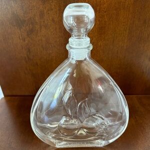 Olives Embossed Bottle with Lid